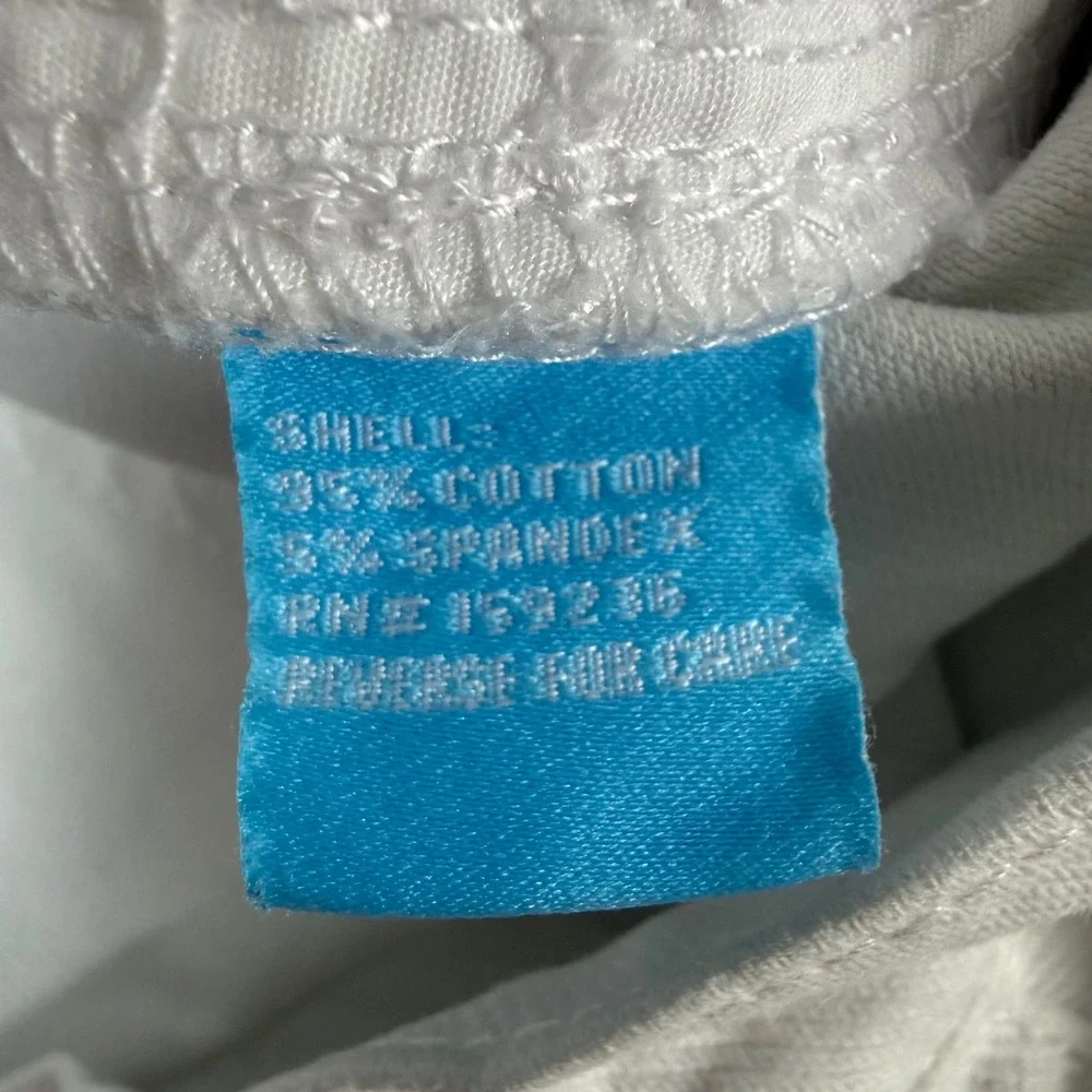 J. McLaughlin attributes brand